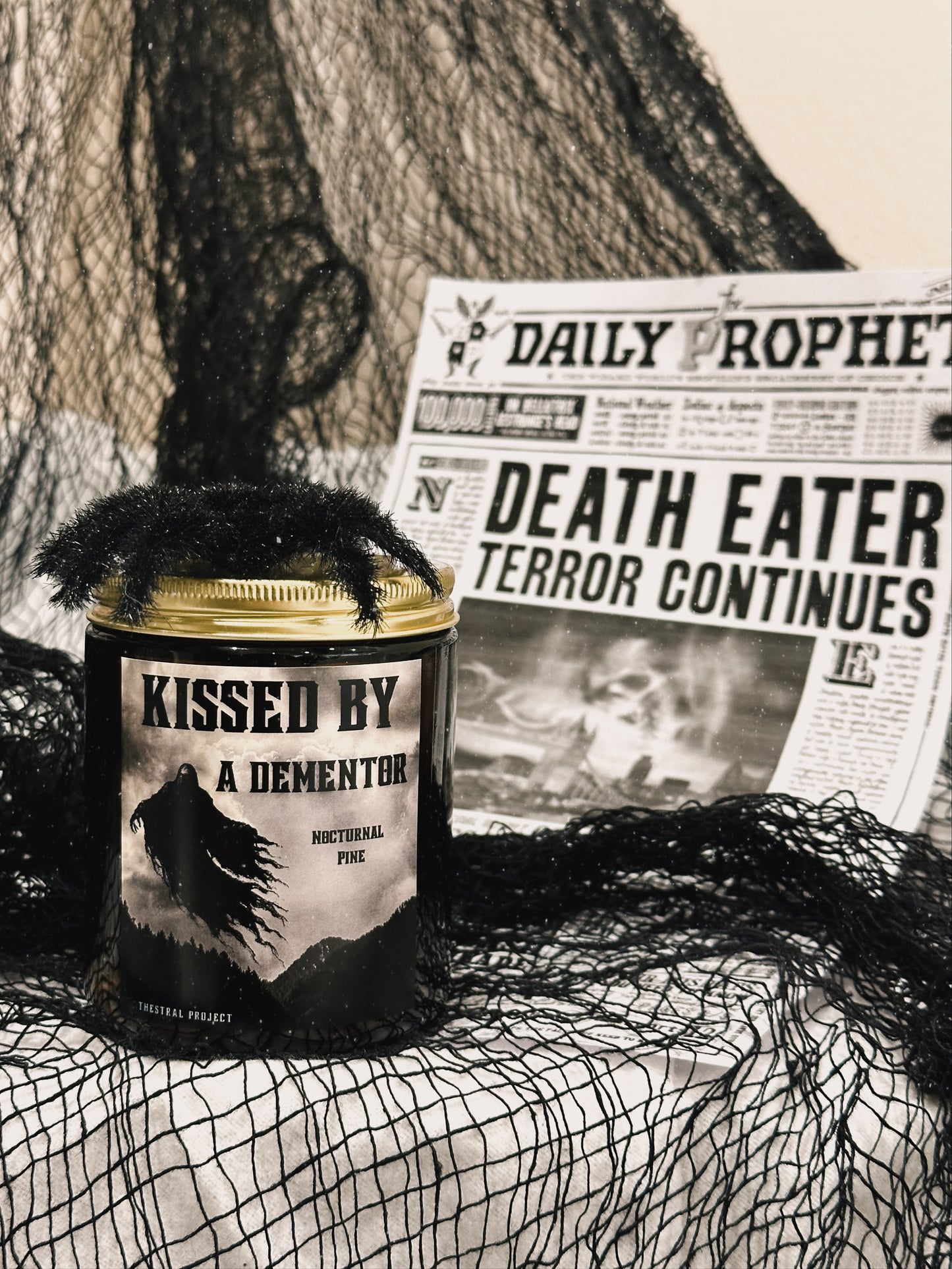 DEATH KISS CANDLE