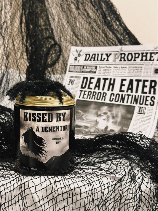 DEATH KISS CANDLE