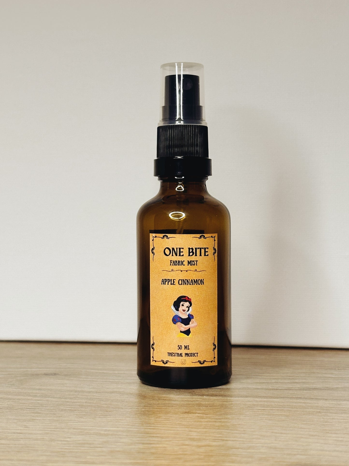 Fabric Mist (Apple Cinnamon)